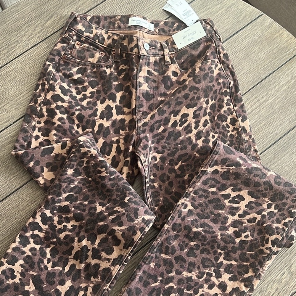Leopard Jeans size 25L